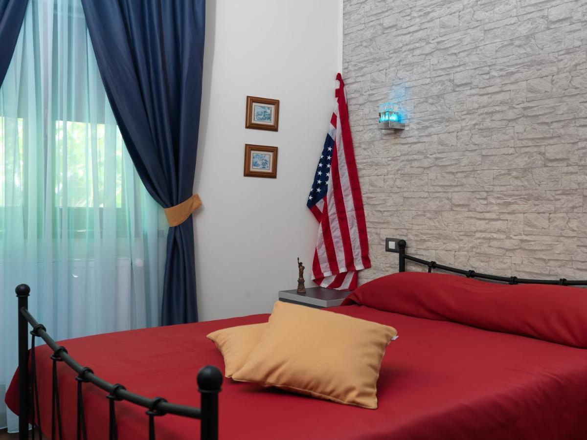 La Favorita Guesthouse Boutique Craiova Habitación foto