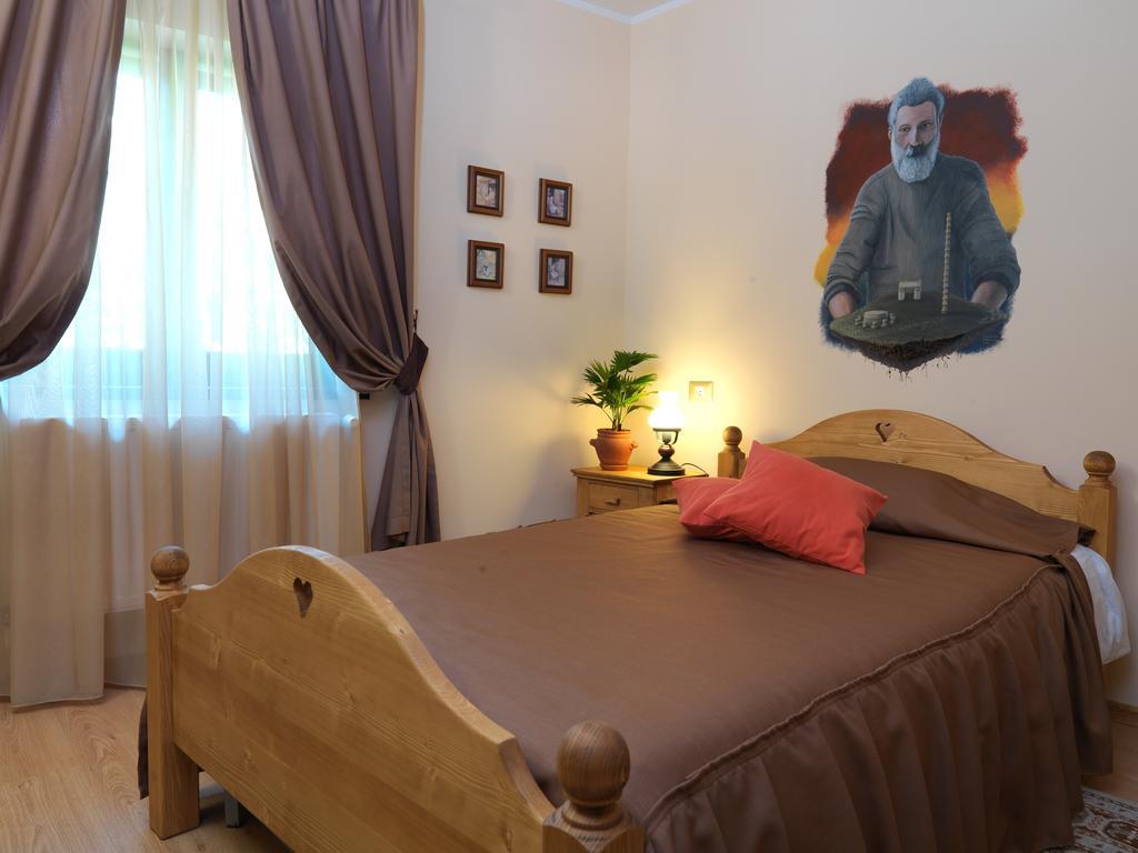 La Favorita Guesthouse Boutique Craiova Habitación foto